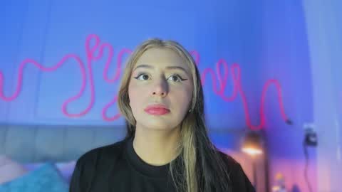 Snapshot of sofly_s chatting on 02.09.26 Sofi online show from 02.09.26