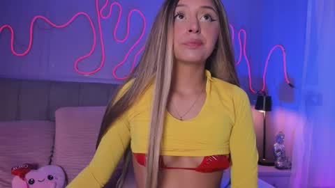 Snapshot of sofly_s chatting on 02.26.26 Sofi online show from 02.26.26