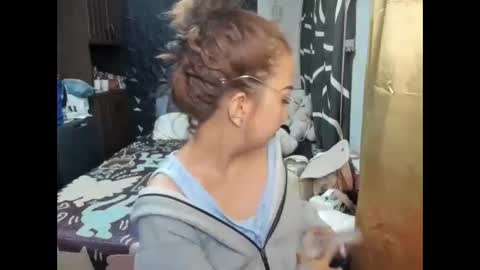 Angel online show from 12.21.25