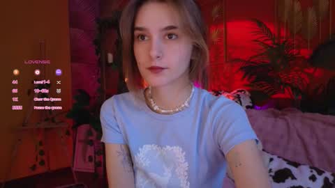 E online show from 11.25.25