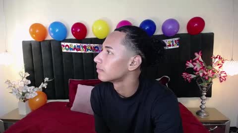 Cam and Amy online show from 11.10.25