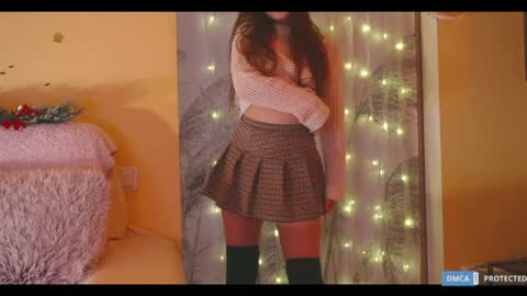 Lisa  online at  .11 from about utc online show from 12.15.24