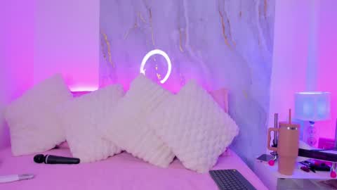   online show from 03.28.26