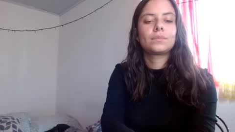 Snapshot of soka_lovers_04_ chatting on 01.08.25 Sofia online show from 01.08.25