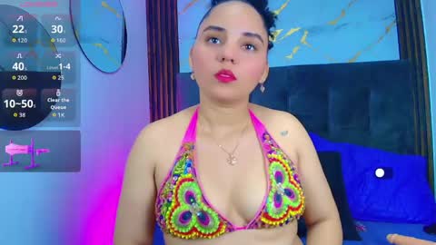 Sol Latiana online show from 05.22.26