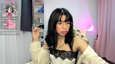Snapshot of sol_lunaa23 chatting on 03.12.26 sol online show from 03.12.26