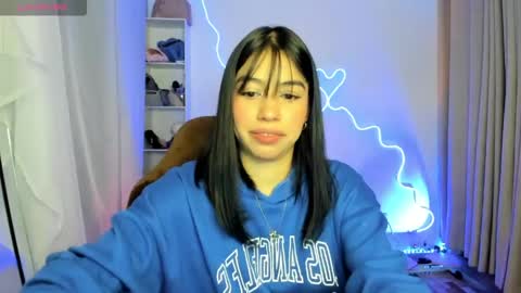 Snapshot of sol_lunaa23 chatting on 05.23.26 sol online show from 05.23.26
