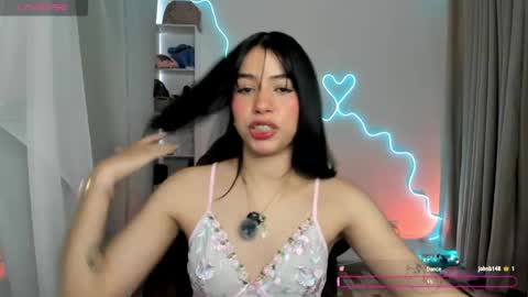 Snapshot of sol_lunaa23 chatting on 05.31.26 sol online show from 05.31.26