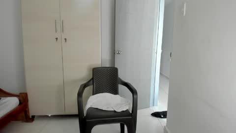 Snapshot of sola_enzo chatting on 05.23.26 sola_enzo online show from 05.23.26