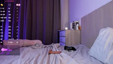 Snapshot of solar_marin chatting on 03.20.26 Rin online show from 03.20.26