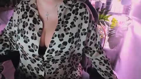 Snapshot of solisgaby chatting on 07.24.26 Gaby Solis online show from 07.24.26