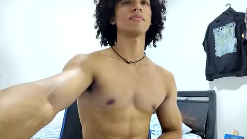 Snapshot of solorizo chatting on 02.28.26 Hi Im Weller Check my Bio online show from 02.28.26