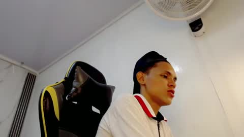 ESTEBAN online show from 07.25.26