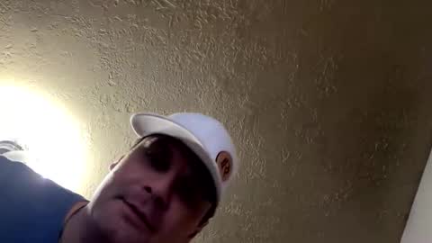 Snapshot of sometimesthingsget chatting on 10.19.25 JD online show from 10.19.25