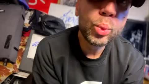 Snapshot of son_e_blacc chatting on 06.15.26 Soni online show from 06.15.26
