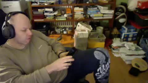 Tom online show from 01.10.25