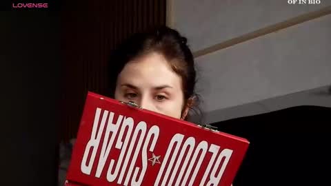 Snapshot of soniavibes chatting on 02.10.26 Sonia online show from 02.10.26