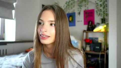 Snapshot of sonyaericsson chatting on 06.22.26 Eva 3 online show from 06.22.26
