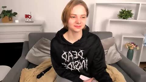 Litta online show from 03.22.26