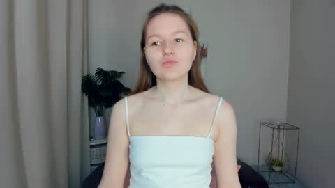 Snapshot of soonmacnair chatting on 07.03.26 Alice online show from 07.03.26