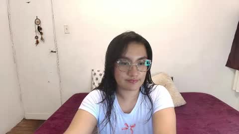 Snapshot of soph_antony chatting on 05.23.26 soph_antony online show from 05.23.26