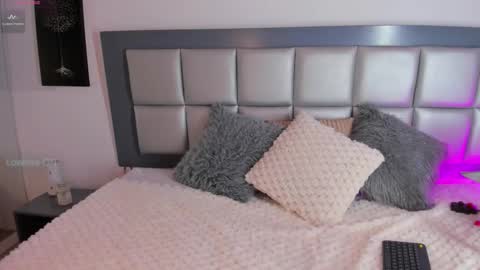 Snapshot of sophi_leone_ chatting on 02.26.26 sophi Leone online show from 02.26.26