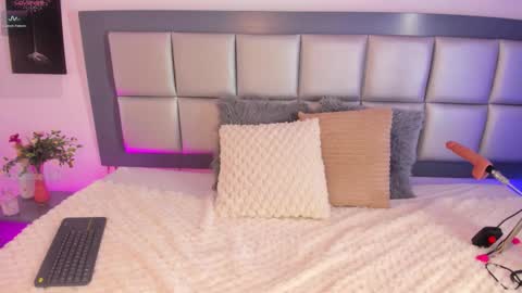 Snapshot of sophi_leone_ chatting on 02.27.26 sophi Leone online show from 02.27.26