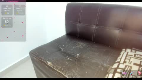 Snapshot of sophia_118 chatting on 03.05.25 sophia_118 online show from 03.05.25