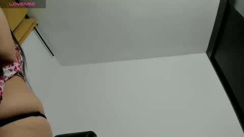 Snapshot of sophia_118 chatting on 11.20.25 sophia_118 online show from 11.20.25