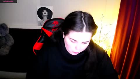 sophia__olsen online show from 01.29.25