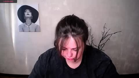 sophia__olsen online show from 09.25.25