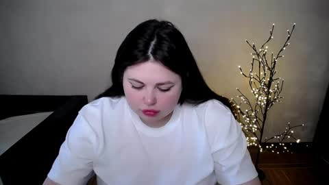 Snapshot of sophia__olsen chatting on 05.08.26 sophia__olsen online show from 05.08.26