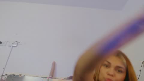 Snapshot of sophia__sweet1 chatting on 12.16.24 sophia__sweet1 online show from 12.16.24