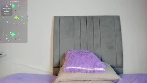 Snapshot of sophia_ebony___ chatting on 10.17.25 sophia_ebony___ online show from 10.17.25