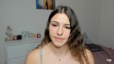 Sophia online show from 12.12.24