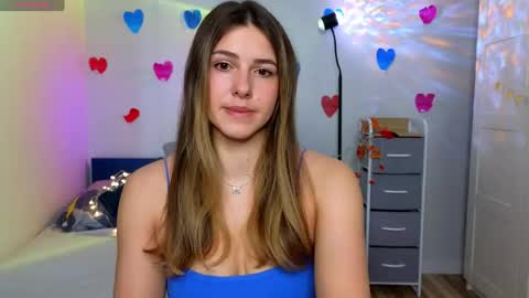Snapshot of sophia_euphoria chatting on 03.31.26 Sophia online show from 03.31.26