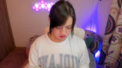 Snapshot of sophia_grants chatting on 04.18.26 sophia_grants online show from 04.18.26