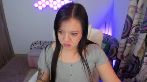 Snapshot of sophia_grants chatting on 05.07.26 sophia_grants online show from 05.07.26