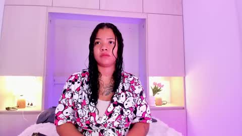 Snapshot of sophia_stonne chatting on 02.11.25 S O P H I A online show from 02.11.25
