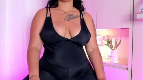 Snapshot of sophia_stonne chatting on 03.12.25 S O P H I A online show from 03.12.25