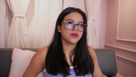 Snapshot of sophia_wilsonn_ chatting on 10.16.25 Sofi online show from 10.16.25