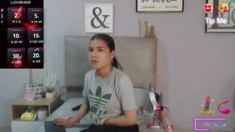 Snapshot of sophiabedford chatting on 07.11.26 Sophia Bedford online show from 07.11.26
