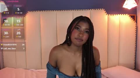 Sophie online show from 10.11.25