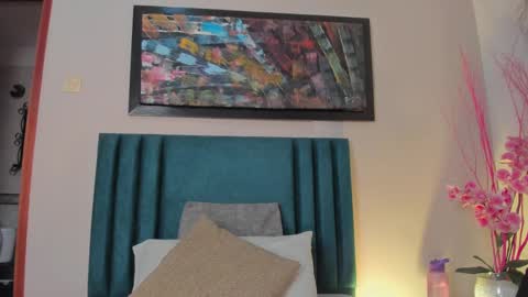 Snapshot of sophiacolliins chatting on 09.12.25 sophiacolliins online show from 09.12.25