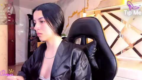 Snapshot of sophiadoll_tf chatting on 06.12.26 sophiadoll_tf online show from 06.12.26