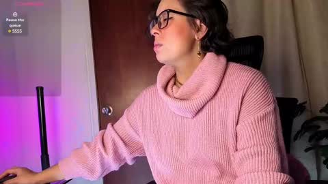 Sophia online show from 03.08.25