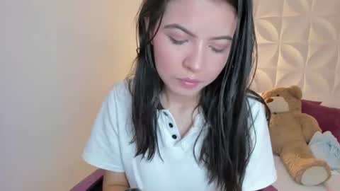 Snapshot of sophiahowland chatting on 06.29.26 Sophia Howland online show from 06.29.26