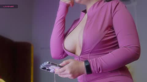 Sophia online show from 04.08.26