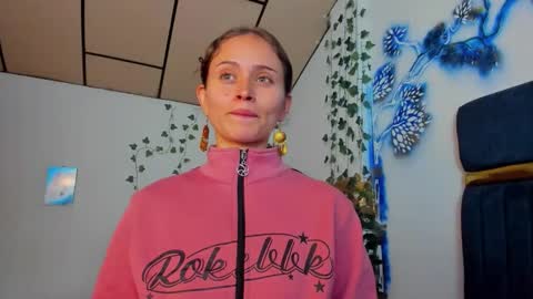 sophiamiller6 online show from 03.06.26