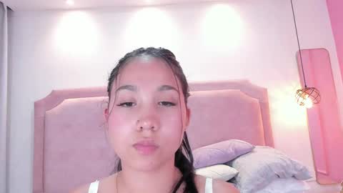 SOPHIA online show from 03.11.25